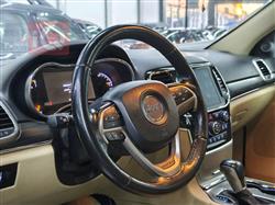 جیپ گراند شیرۆکی